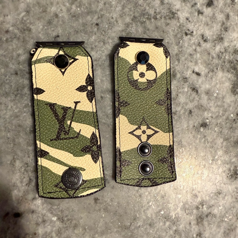 Rose gold and camo watch bands WMC